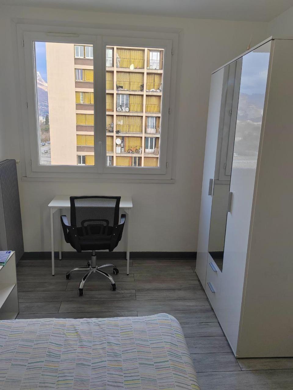 Une Chambre Dans Appartement Partage, Grenoble A 8 Min Du Centre-Ville Exterior foto